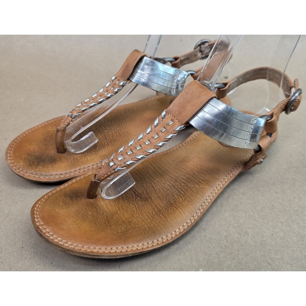 Frye Alessia (Sz 7) Artisanal T Strap Sandals Cognac Leather Chrome Boho